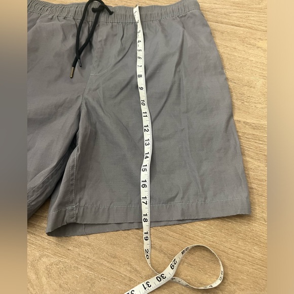 Good threads gray swimsuit trunks large - Picture 3 of 7